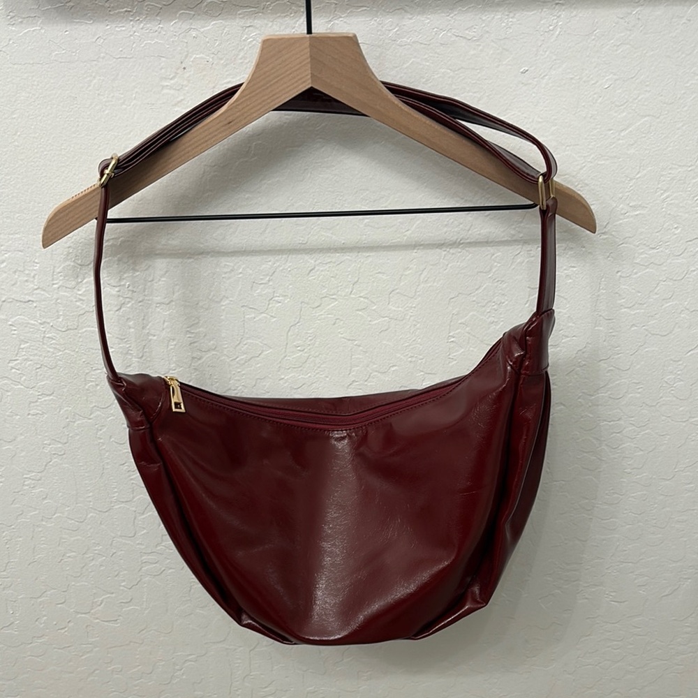 Princess Polly Red Hobo Bag Sophisticated Leather Design